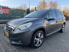 Peugeot 2008 - 1.6 VTi Féline Pano/Clima/Cruise/Leer/Navi