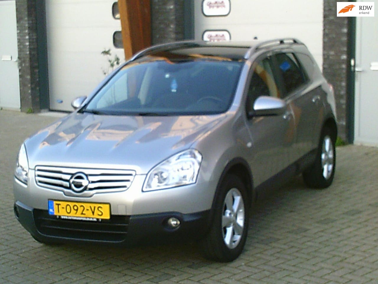 Nissan Qashqai+2 - 1.6 Visia 7Pers. Airco LMV Pano Cruise - AutoWereld.nl