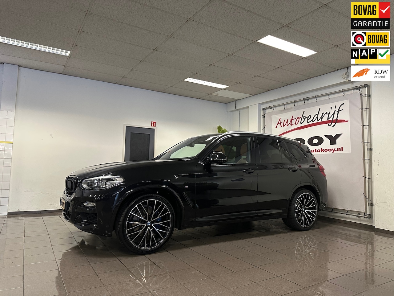 BMW X3 - XDrive30i High Executive M-Sport * Panoramadak / 360° Camera / 21" LM Velgen / Head-up dis - AutoWereld.nl