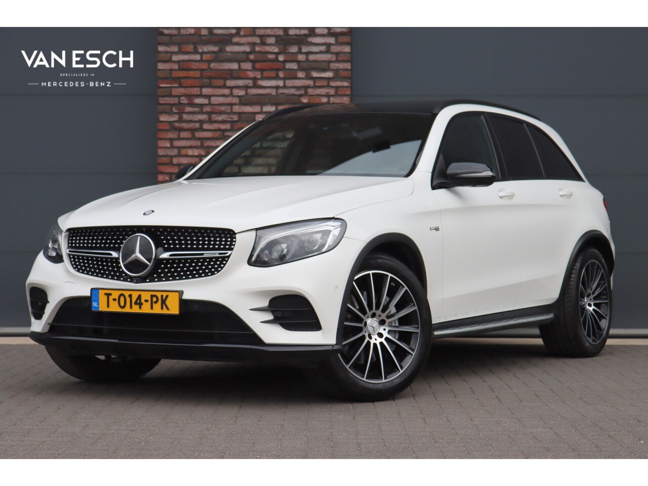 Mercedes-Benz GLC-klasse - AMG 43 4MATIC Aut9 | Luchtvering | Carbon | Burmester | Distronic | Trekhaak | Memory | St - AutoWereld.nl