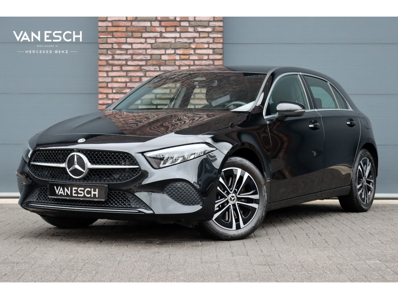 Mercedes-Benz A-klasse - 250 e Luxury Line Aut8 | Facelift | Widescreen | Camera | Zitcomfortpakket |Stoelverwarmin - AutoWereld.nl