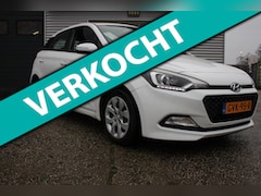 Hyundai i20 - 1.4i i-Vision, Automaat, cruise-control, airco, led-dagrijlicht, parkeersensoren, boekjes,