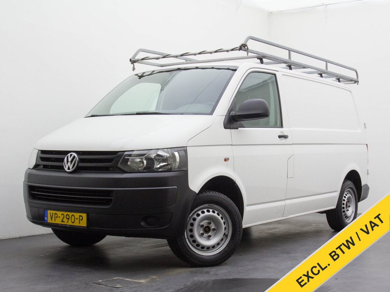 Volkswagen Transporter - 2.0TDI L1H1 3-Persoons Airco Imperiaal Trekhaak Betonplex Schuifdeur Elek.Ramen Radio T800 - AutoWereld.nl