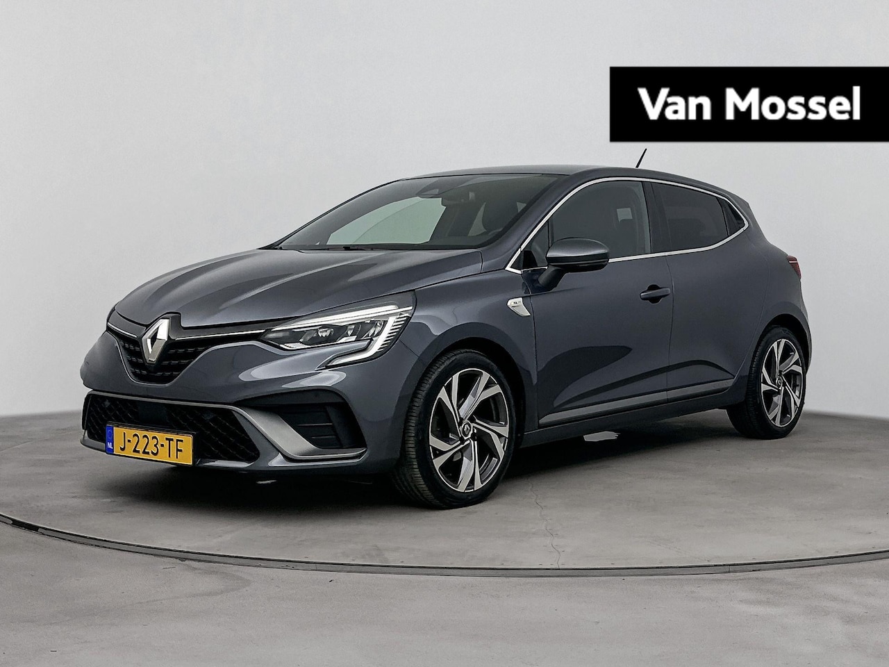 Renault Clio - 1.0 TCe 100Pk R.S. Line | Navigatie | Apple & Android Carplay | Parkeersensoren & Camera | - AutoWereld.nl