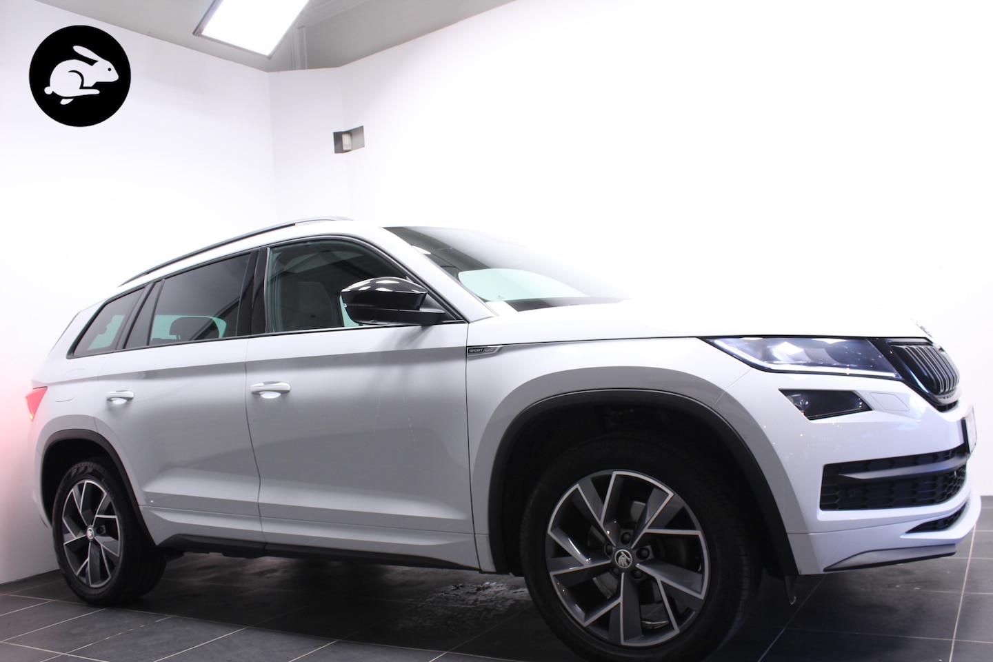 Skoda Kodiaq - 1.5 TSI Sportline 7p/Pano dak/360* camera/Acc - AutoWereld.nl