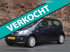 Volkswagen Up! - 1.0 high up BlueMotion| Cruise | Stoelverwarming | Kantel/Schuif Dak| Navigatie