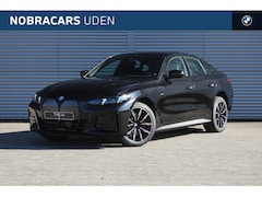 BMW i4 - eDrive40 M Sport / Adaptieve LED / Active Cruise Control / Comfort Access / Widescreen Dis