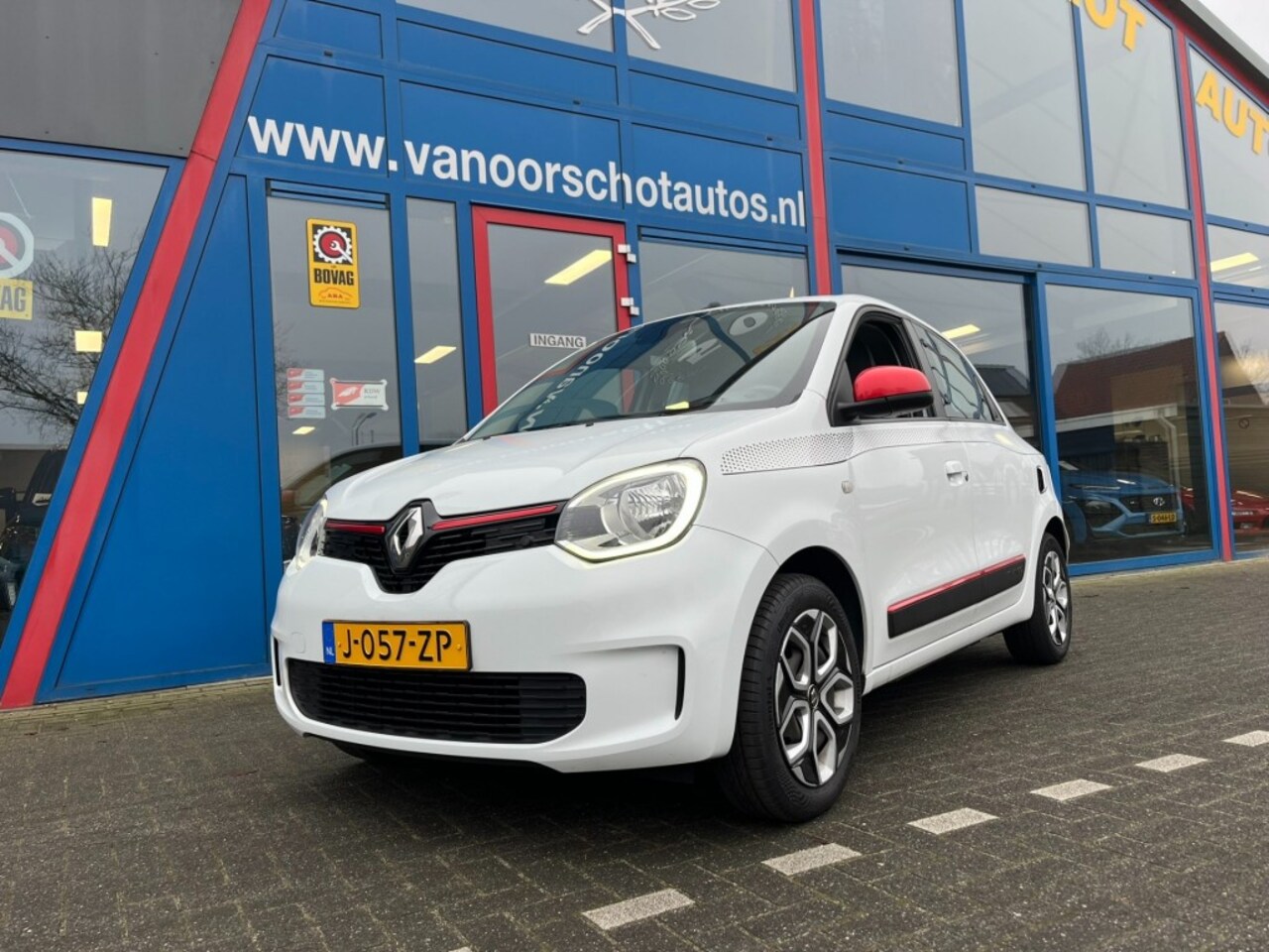 Renault Twingo - 1.0 SCe Collection 5-Deurs Led Airco bj2020 - AutoWereld.nl