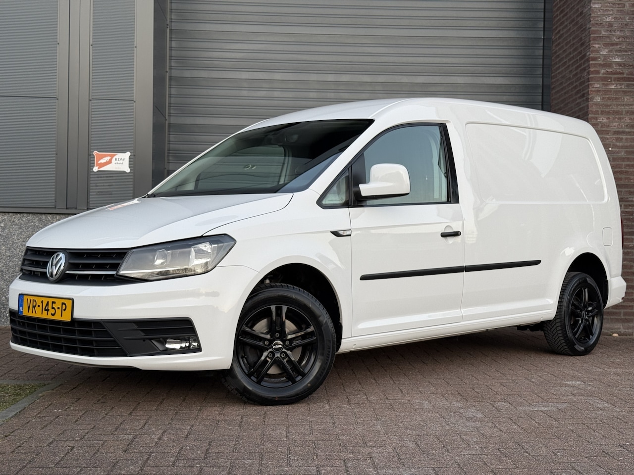 Volkswagen Caddy Maxi - 2.0 TDI L2H1 BMT Highline EURO 6 | AIRCO | CRUISE | PDC | ELEK. RAMEN | APK 2026! - AutoWereld.nl