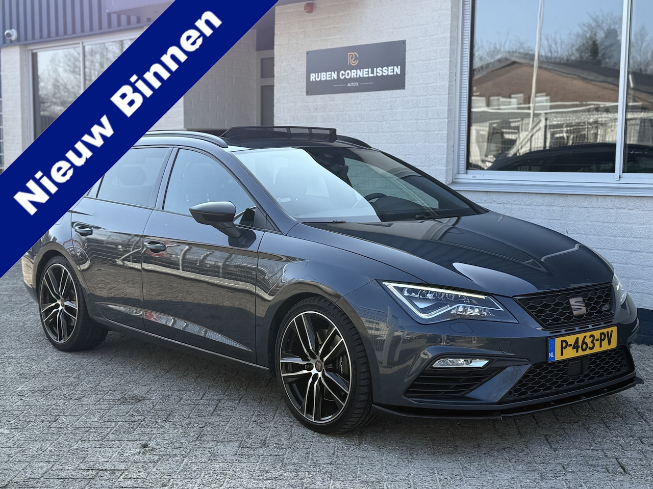 Seat Leon ST - 2.0 TSI CUPRA | VOL !! | Maxton | Sportuitlaat | Pano | Carplay | ACC - AutoWereld.nl