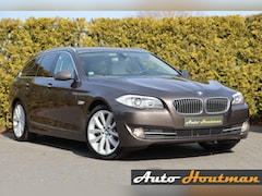 BMW 5-serie Touring - 520d automaat High Executive Leder|Key-less|Ecc|Groot Nav|PDC|Trhk E.|Luchtvering|Xenon|St