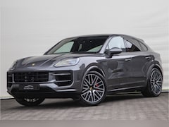 Porsche Cayenne Coupé - 3.0 S E-Hybrid 520pk Pano, Bose, Sport-Design, 18-voudige sportstoelen, Luchtvering