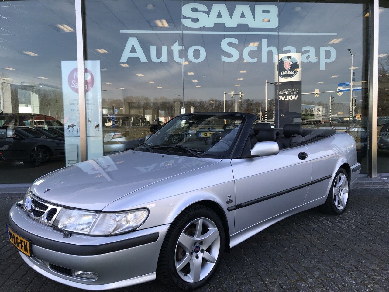 Saab 9-3 Cabrio - 2.0t SE | Rijklaar | 17 inch Leer Armsteun Afneembare trekhaak - AutoWereld.nl