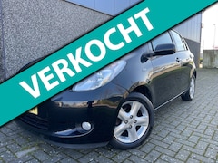 Toyota Yaris - 1.3 VVTi Luna/Nieuwe APK en beurt/Dealer onderhouden