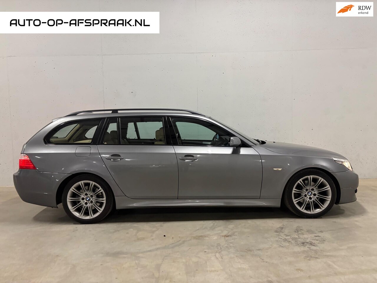 BMW 5-serie Touring - 520i M-pakket Stoelverw. Navi Leer APK - AutoWereld.nl