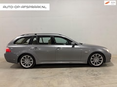 BMW 5-serie Touring - 520i M-pakket Stoelverw. Navi Leer APK