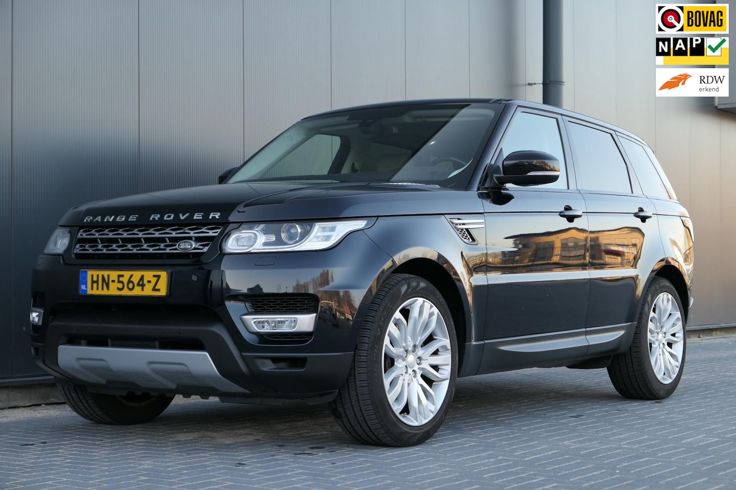 Land Rover Range Rover Sport - 3.0 TDV6 HSE Dynamic Leder Trekhaak Luchtvering - AutoWereld.nl