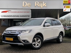 Mitsubishi Outlander - 2.2 DI-D Executive Edition 4WD | Navi, Camera, Cruise, Climate, Licht/regensensor | Goed o