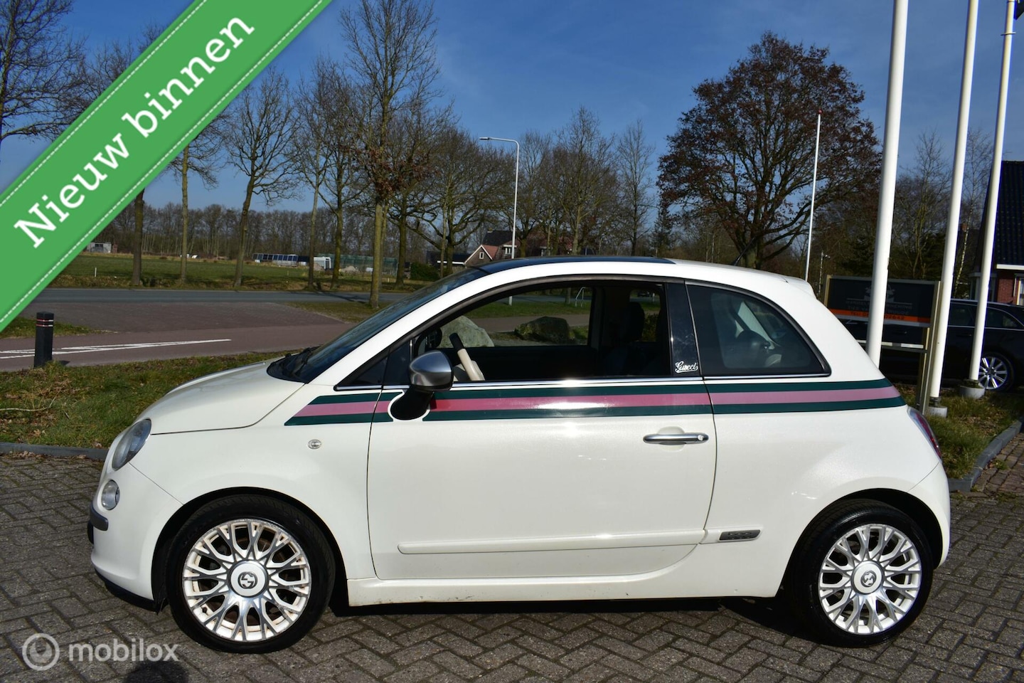 Fiat 500 - 0.9 TwinAir by Gucci Clima|Leder|Panodak! - AutoWereld.nl