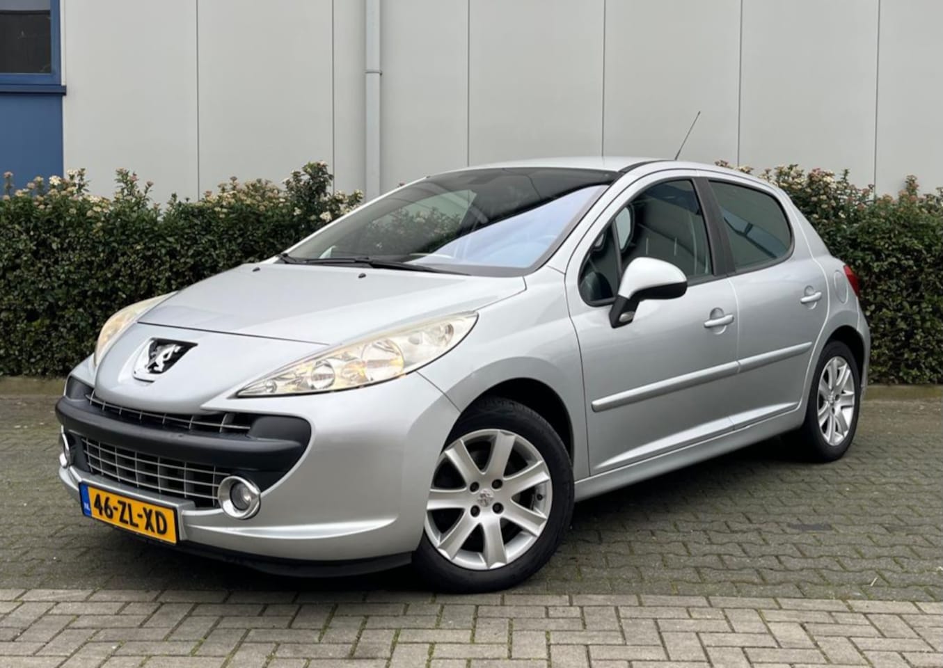 Peugeot 207 - 1.6 VTI 16V 5DR XS Pack - AutoWereld.nl