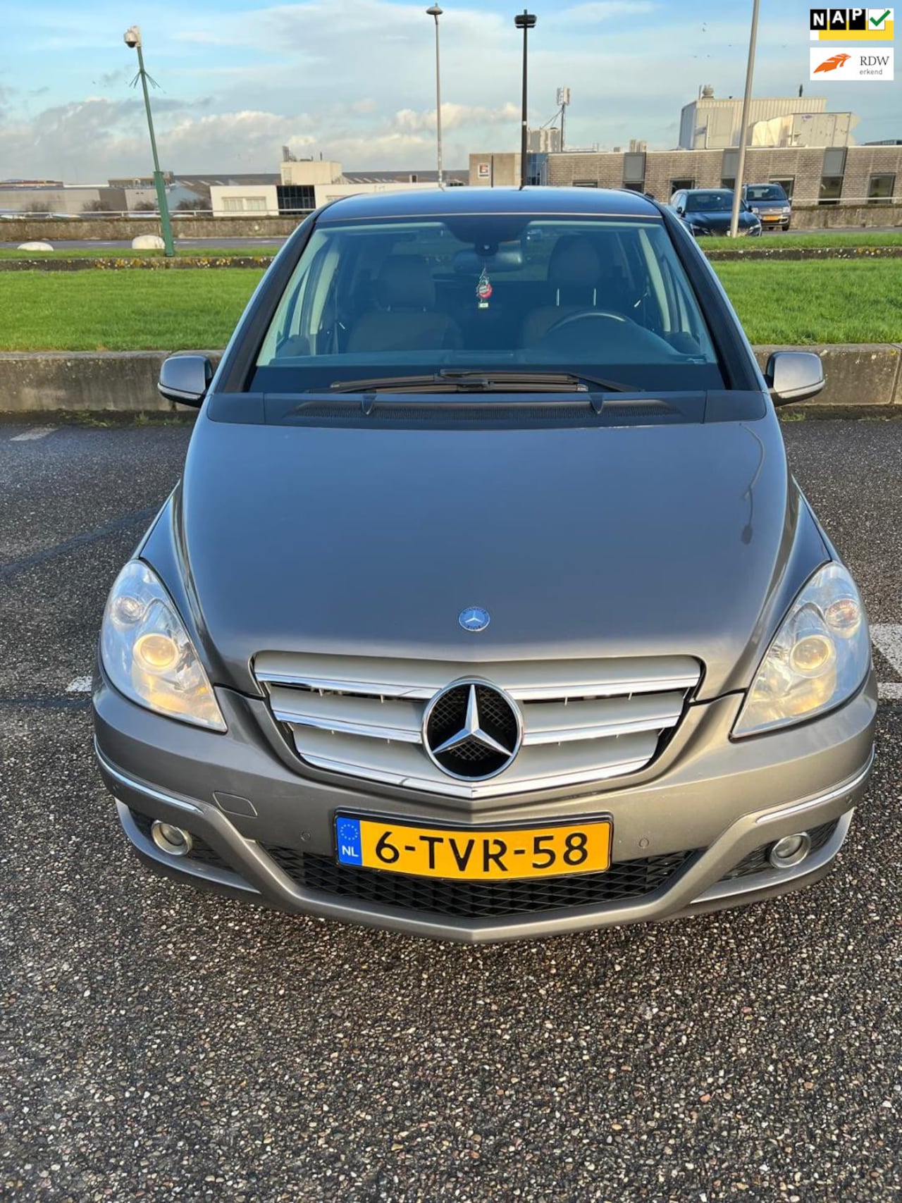 Mercedes-Benz B-klasse - 200 AIRCO NAVI AUTOMAAT - AutoWereld.nl