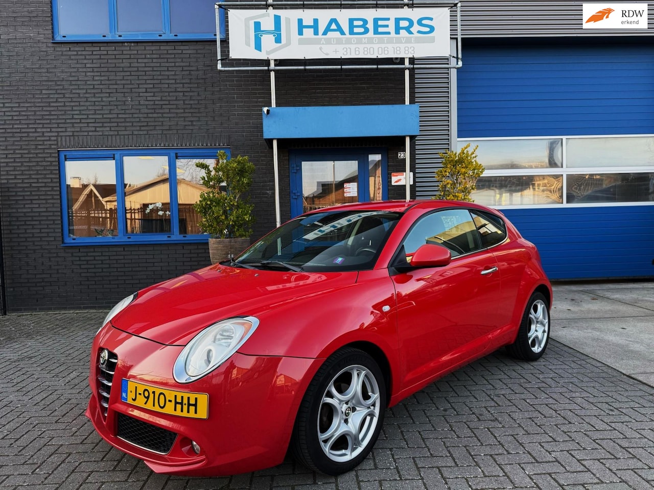 Alfa Romeo MiTo - 1.4 Progression 79PK|Radio|Climate|Cruise|Sportstoelen|Sportpakket|17INCH velgen|USB|Isofi - AutoWereld.nl