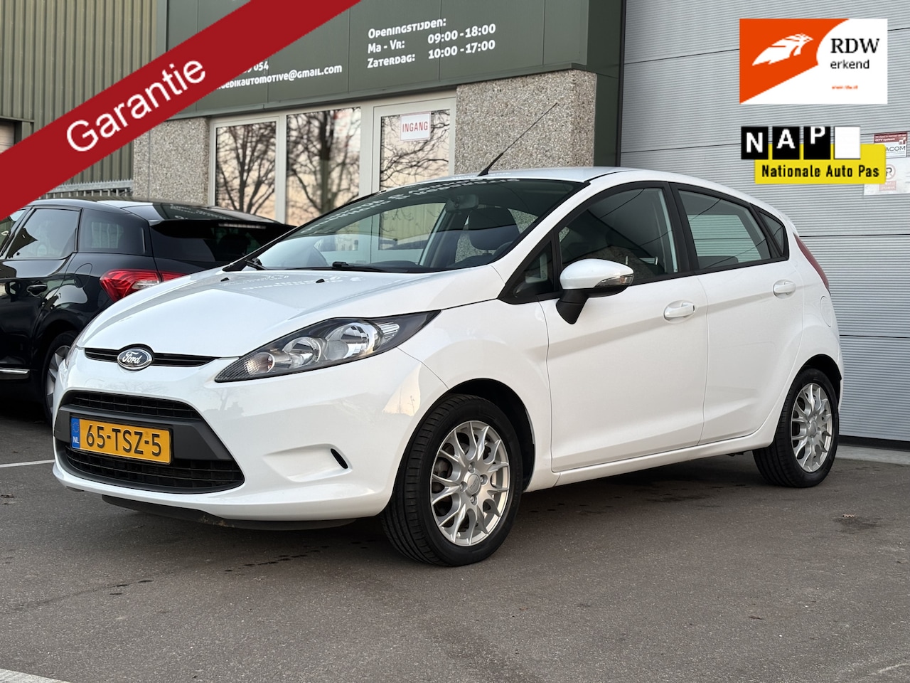 Ford Fiesta - 1.25 Limited Climate Nap 2de eigenaar Elekramen - AutoWereld.nl