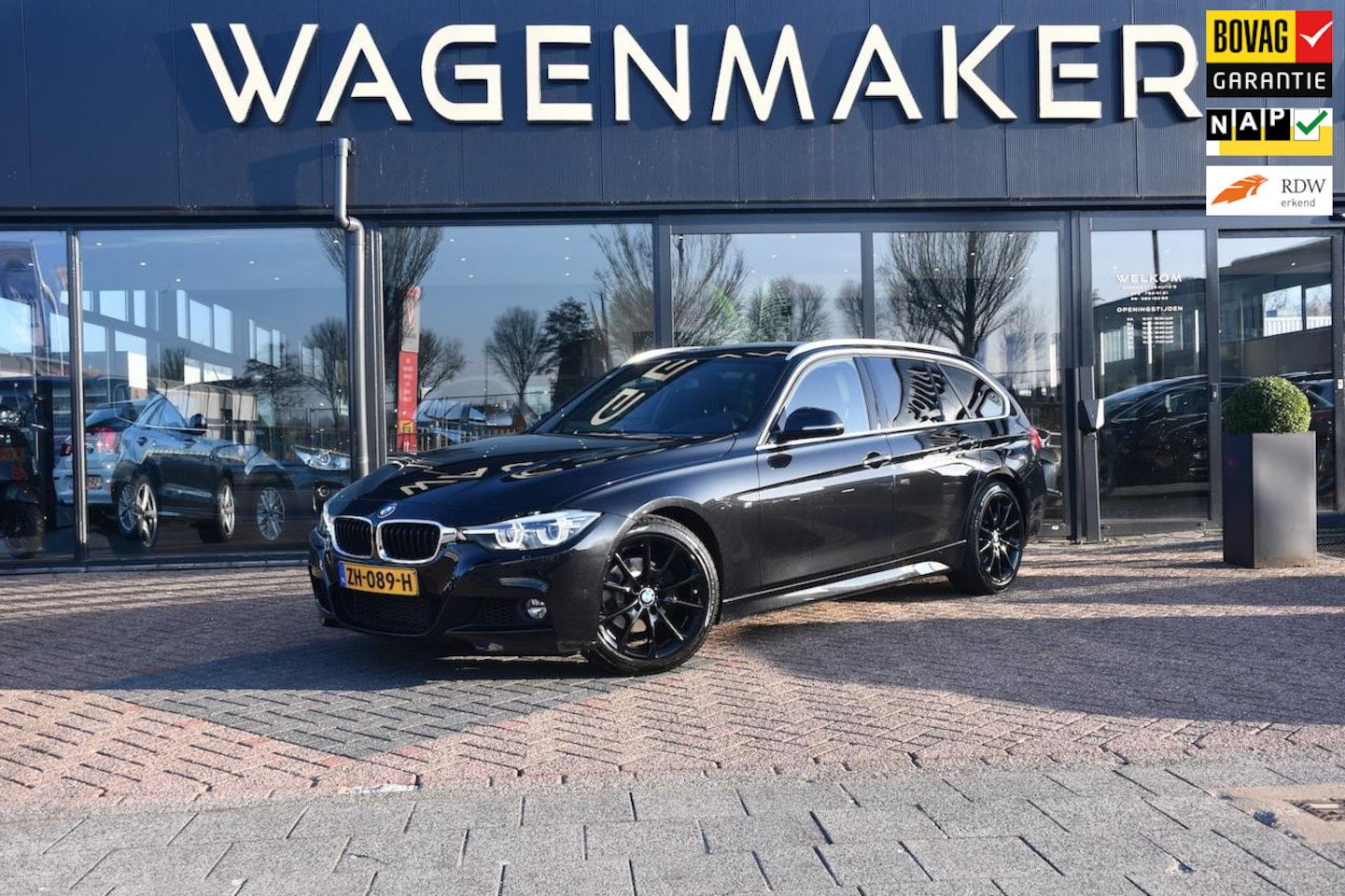 BMW 3-serie Touring - 318i M Sport Corporate Lease AUT|Leder - AutoWereld.nl