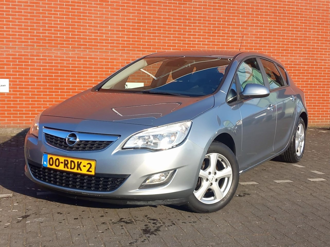 Opel Astra - 1.4 EcoFLEX 100pk Edition - AutoWereld.nl