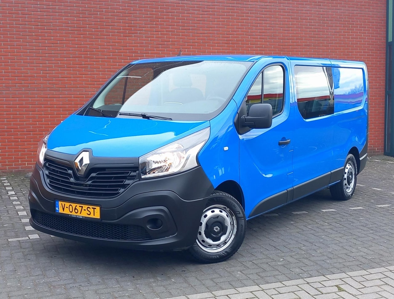 Renault Trafic - G1.6 dCi L2H1 T29 Comfort Dubbele Cabine Navigatie - AutoWereld.nl