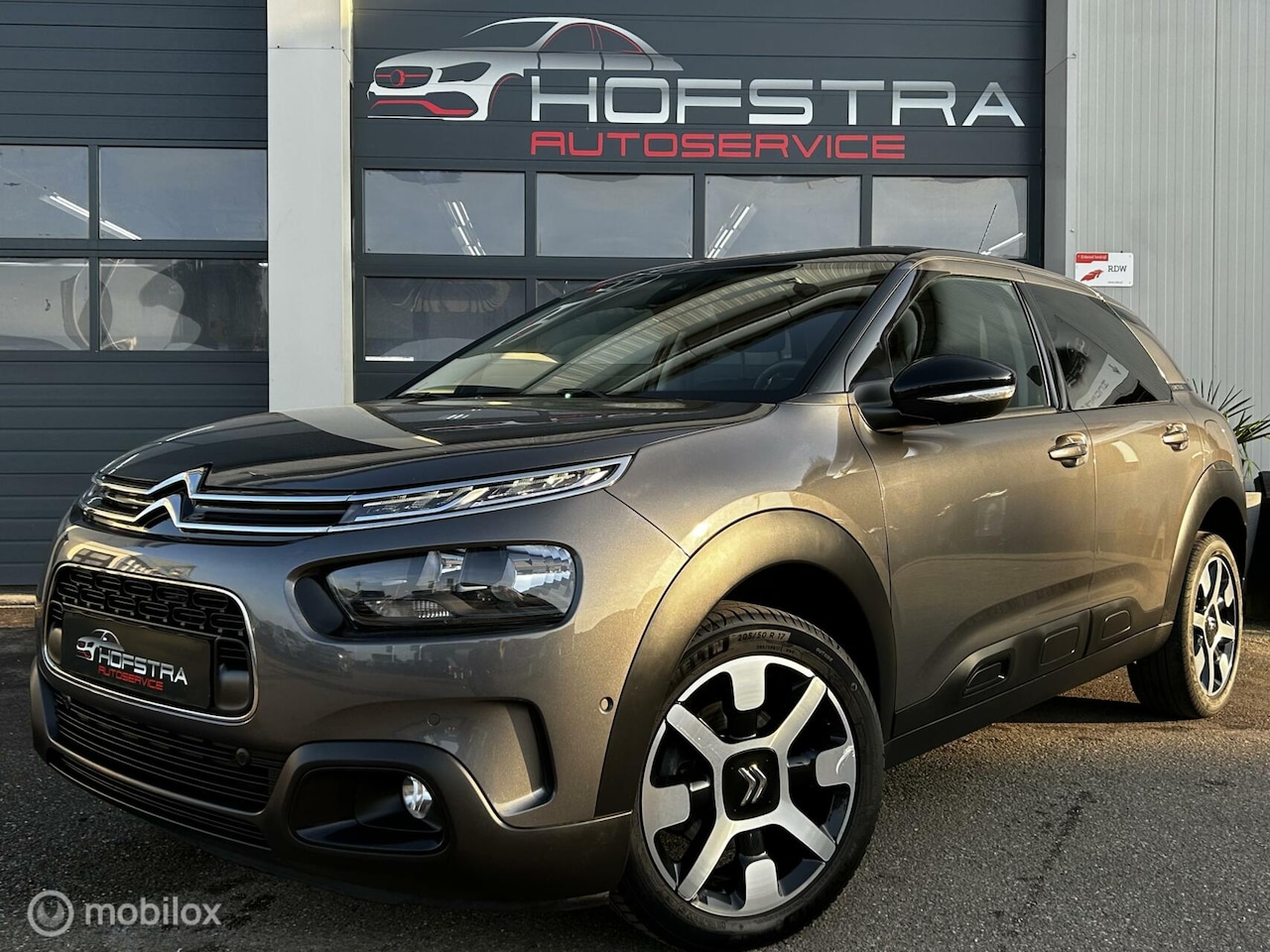 Citroën C4 Cactus - 1.2 PureTech Automaat Camera D-riem vv Uniek - AutoWereld.nl