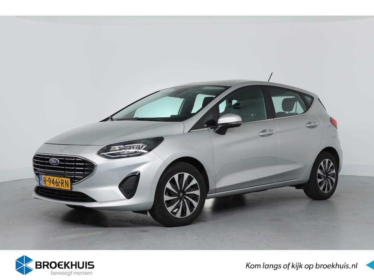 Ford Fiesta - 1.0 EcoBoost Titanium | LED | Navi By App | Parkeersensoren | Airco | DAB | Cruise Control - AutoWereld.nl