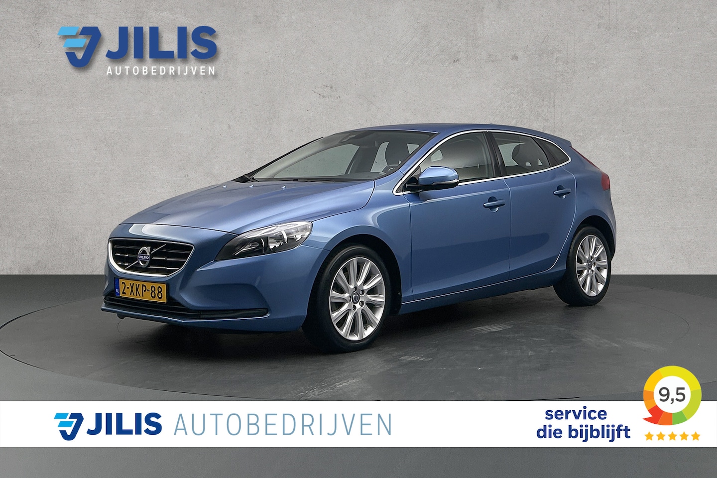 Volvo V40 - 1.6 T3 Momentum | Airconditioning | Cruise control | Parkeersensoren | Navigatie - AutoWereld.nl