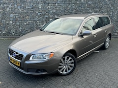 Volvo V70 - 1.6 T4 Lim. Edition Leer NAP