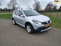 Dacia Sandero Stepway - 1.6