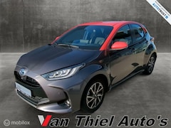 Toyota Yaris - 1.5 Hybrid Tokyo Spirit two tone 2jaar garantie