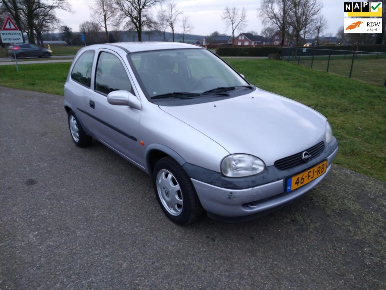 Opel Corsa - 1.2i-16V Strada Cool 1.2i-16V Strada Cool - AutoWereld.nl