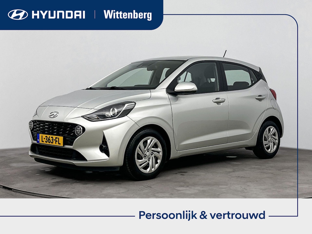 Hyundai i10 - 1.0 Premium | Navigatie | Camera | Climate control | Cruise control | Parkeersensoren | - AutoWereld.nl