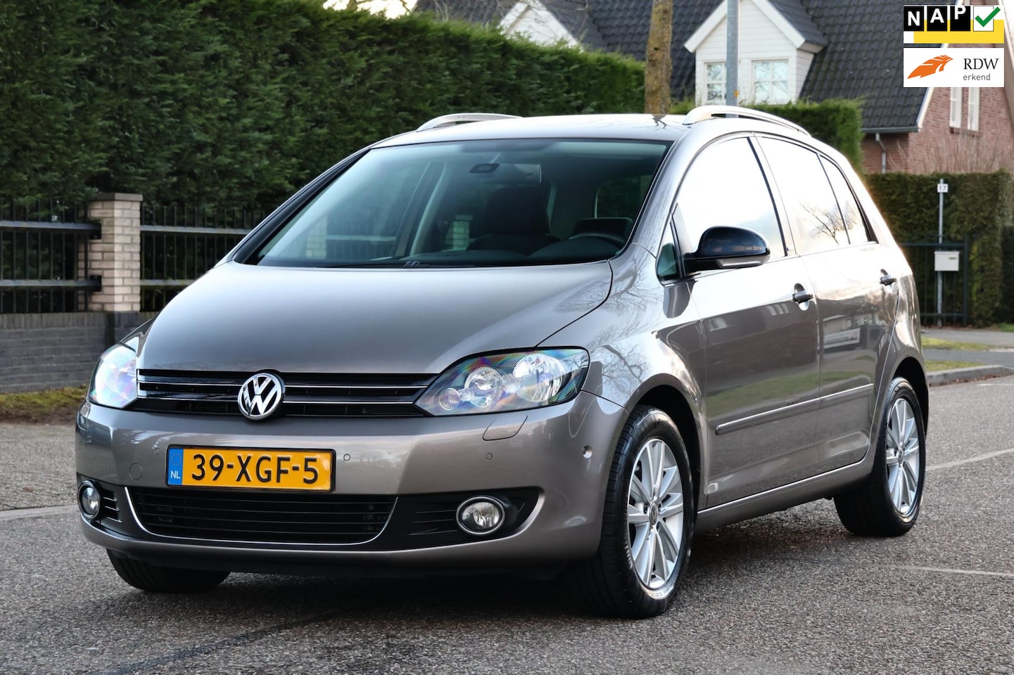 Volkswagen Golf Plus - 1.4 TSI Highline| AUTOMAAT | CLIMA | CRUISE | STOELVERWARMING | TREKHAAK | ZEER MOOIE DEAL - AutoWereld.nl