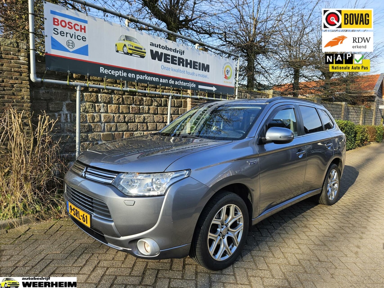 Mitsubishi Outlander - 2.0 PHEV Instyle+ Leder, Trekhaak, Android - AutoWereld.nl