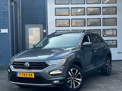 Volkswagen T-Roc - 1.5 TSI Sport | Clima | Pano | Virtual | Keyless | Automaat