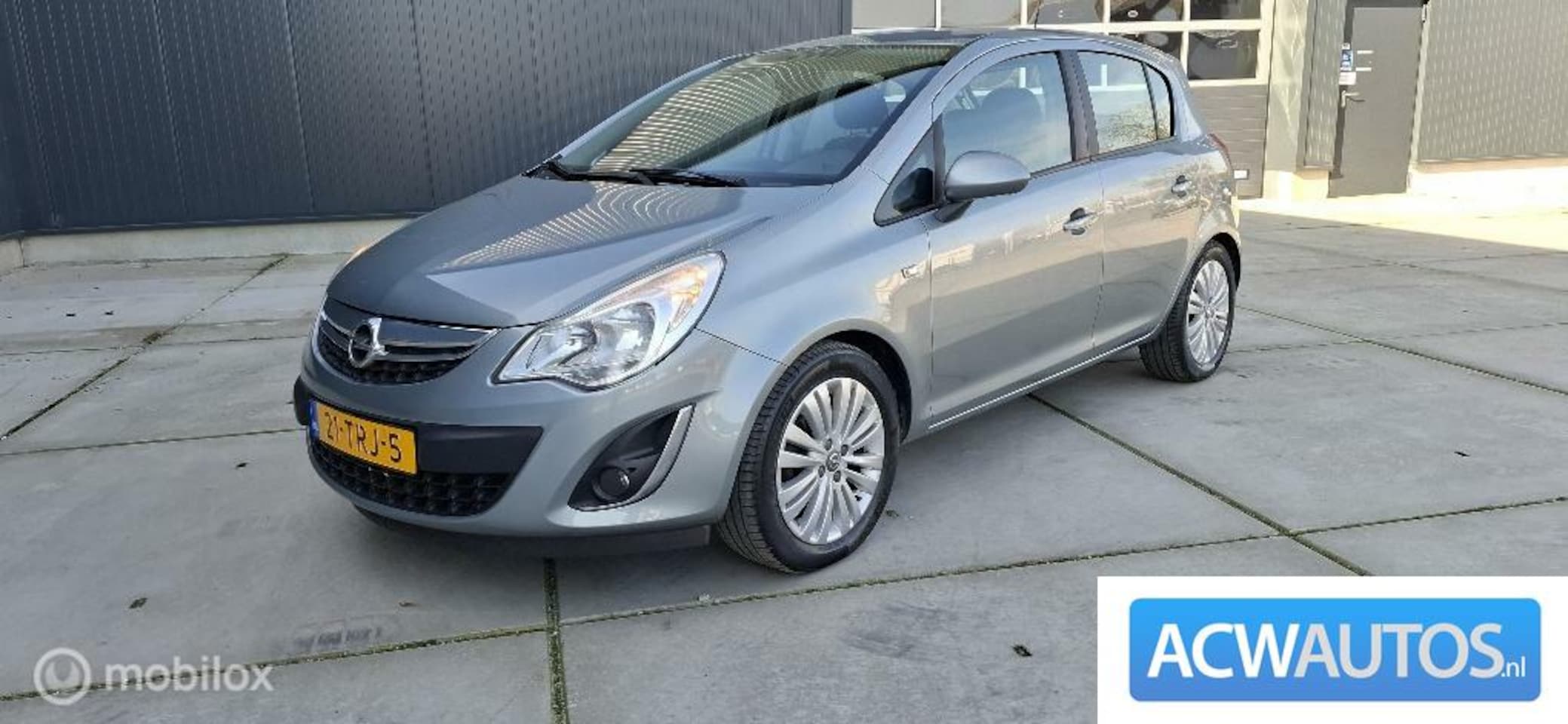 Opel Corsa - 1.4-16V 5 drs nap - AutoWereld.nl