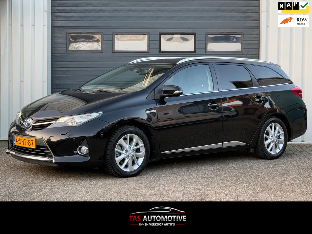 Toyota Auris Touring Sports - 1.8 Hybrid Lease+ 2e EIG / LEER - AutoWereld.nl