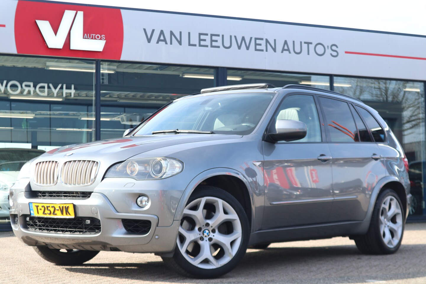 BMW X5 - xDrive48i | Stoelverwarming | Pano | Head Up - AutoWereld.nl