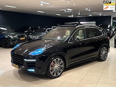 Porsche Cayenne - 3.6 GTS NL-AUTO PANO LED Trekhaak Keyless Voll