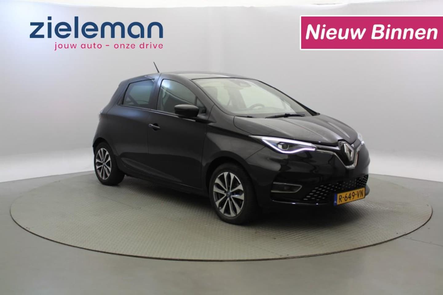 Renault Zoe - R135 Intens 52 kWh - huuraccu, Carplay, Camera, Digital Cockpit, - AutoWereld.nl