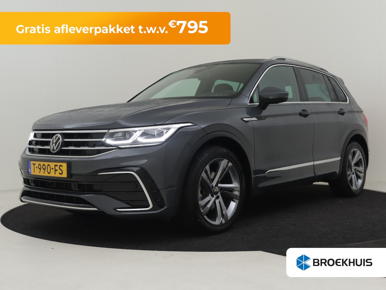 Volkswagen Tiguan - 1.5 TSI R-Line Business 150pk DSG/AUT | Adaptief cruise control | Trekhaak | Camera achter - AutoWereld.nl