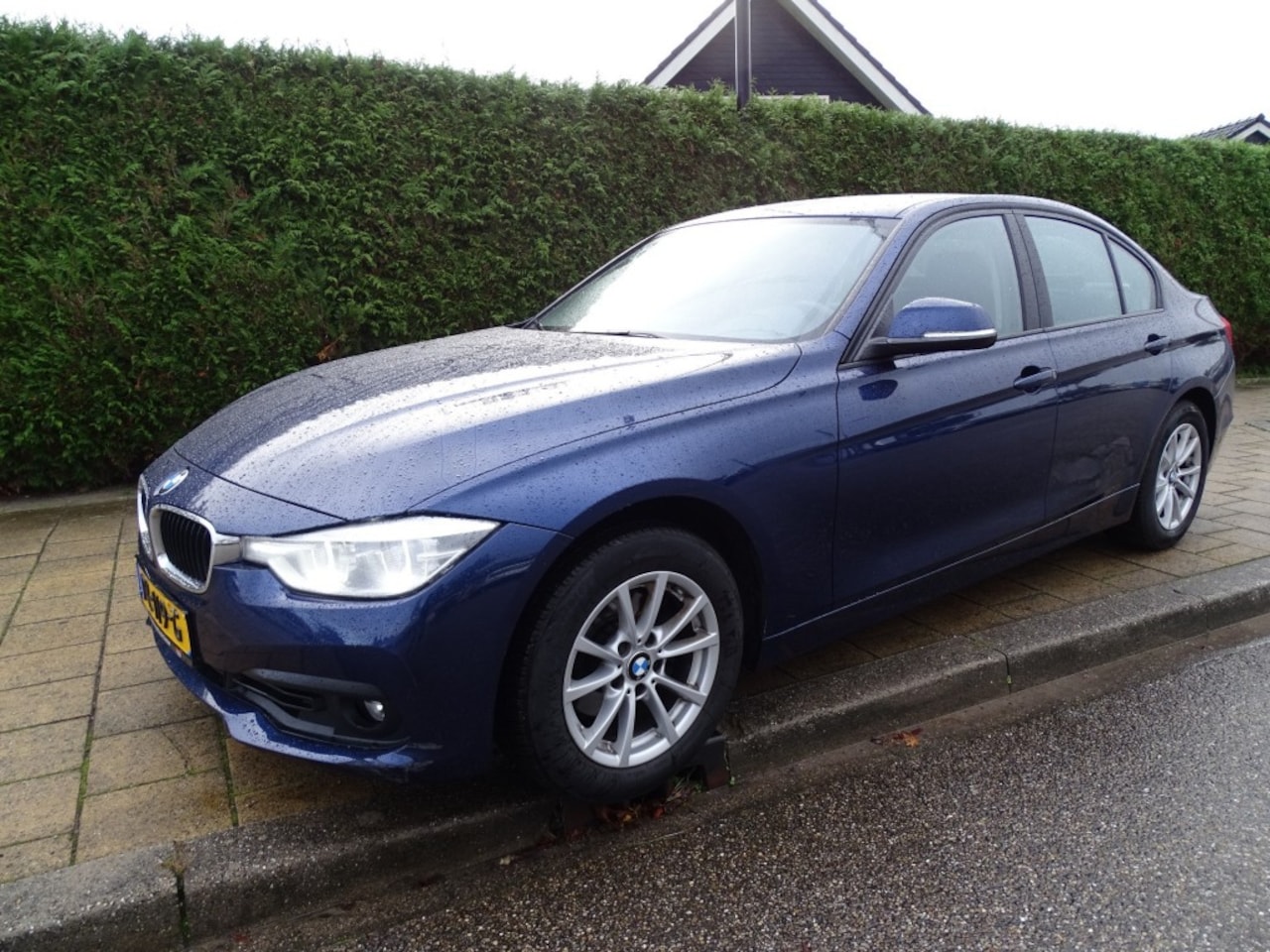 BMW 3-serie - 318I EXECUTIVE-Automaat-Navi-Media-Pdc-Blth-Cruise-Clima - AutoWereld.nl