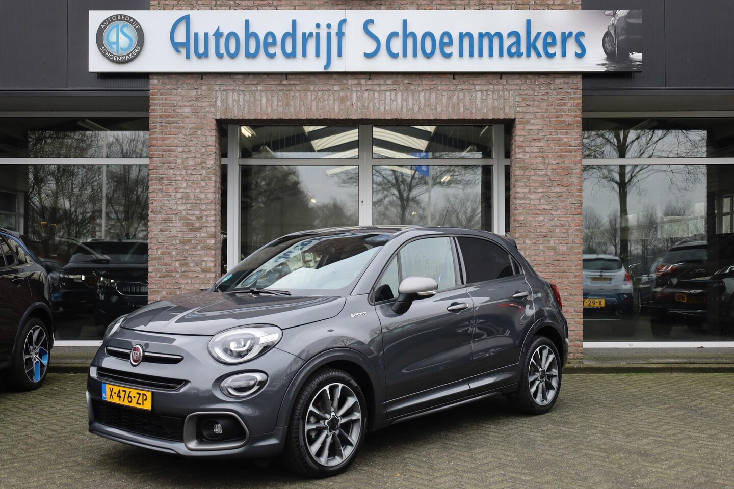 Fiat 500 X - 1.0 GSE Sport CAMERA LEER CARPLAY CRUISE DAB NAVI STOELVERWARMING 18"LMV - AutoWereld.nl