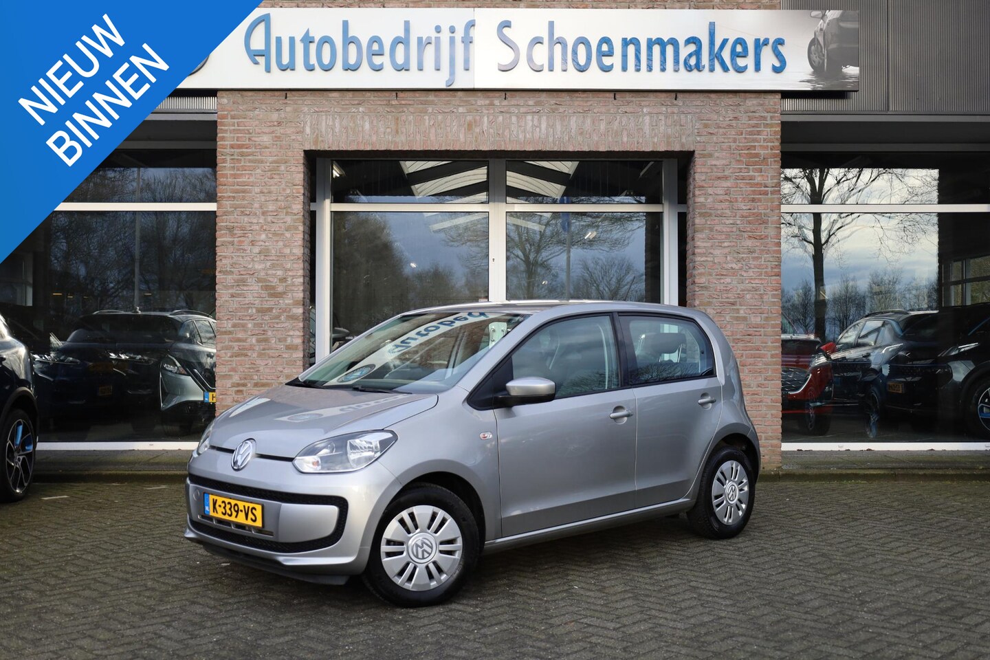 Volkswagen Up! - 1.0 cheer up! AUTOMAAT AIRCO 5-DEURS ALL-SEASONS! - AutoWereld.nl